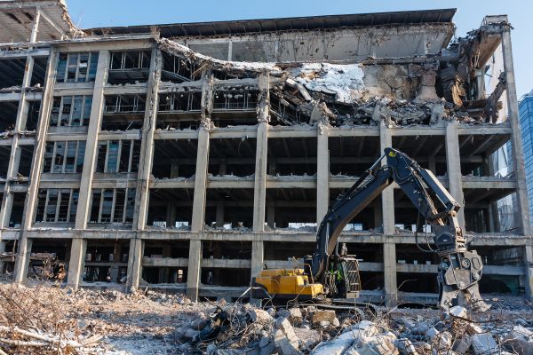 Commercial Building Demolition in North Fort Myers